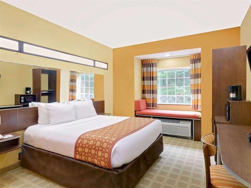 Microtel Inn & Suites By Wyndham Прінстон Екстер'єр фото